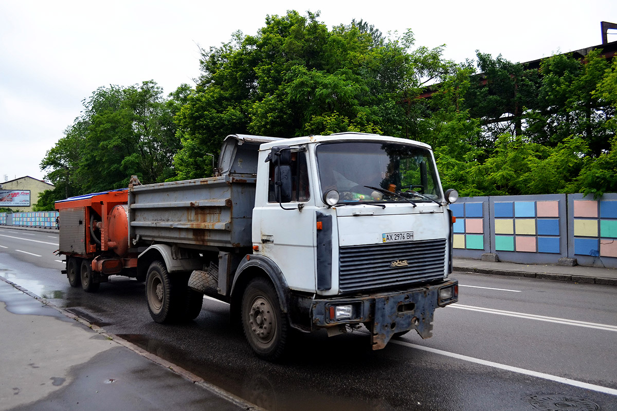 Самосвал МАЗ-5551* #АХ 2976 ВН. Харьковская обл., г. Харьков, ул. Клочковская