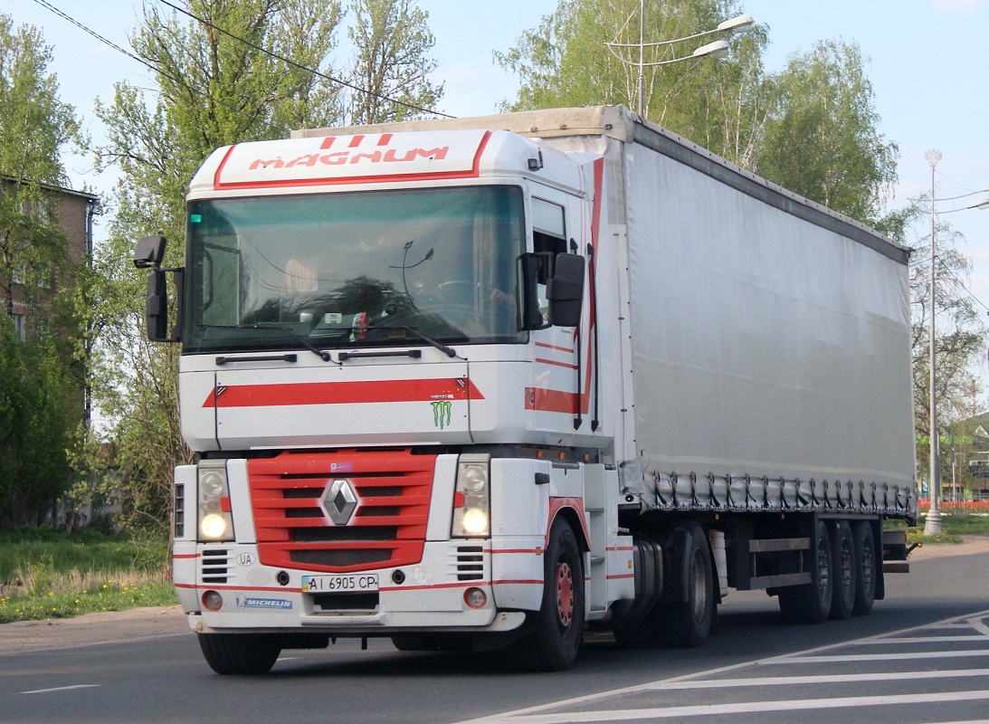 Седельный тягач Renault Magnum #AI 6905 CP. г. Псков, Ленинградское шоссе