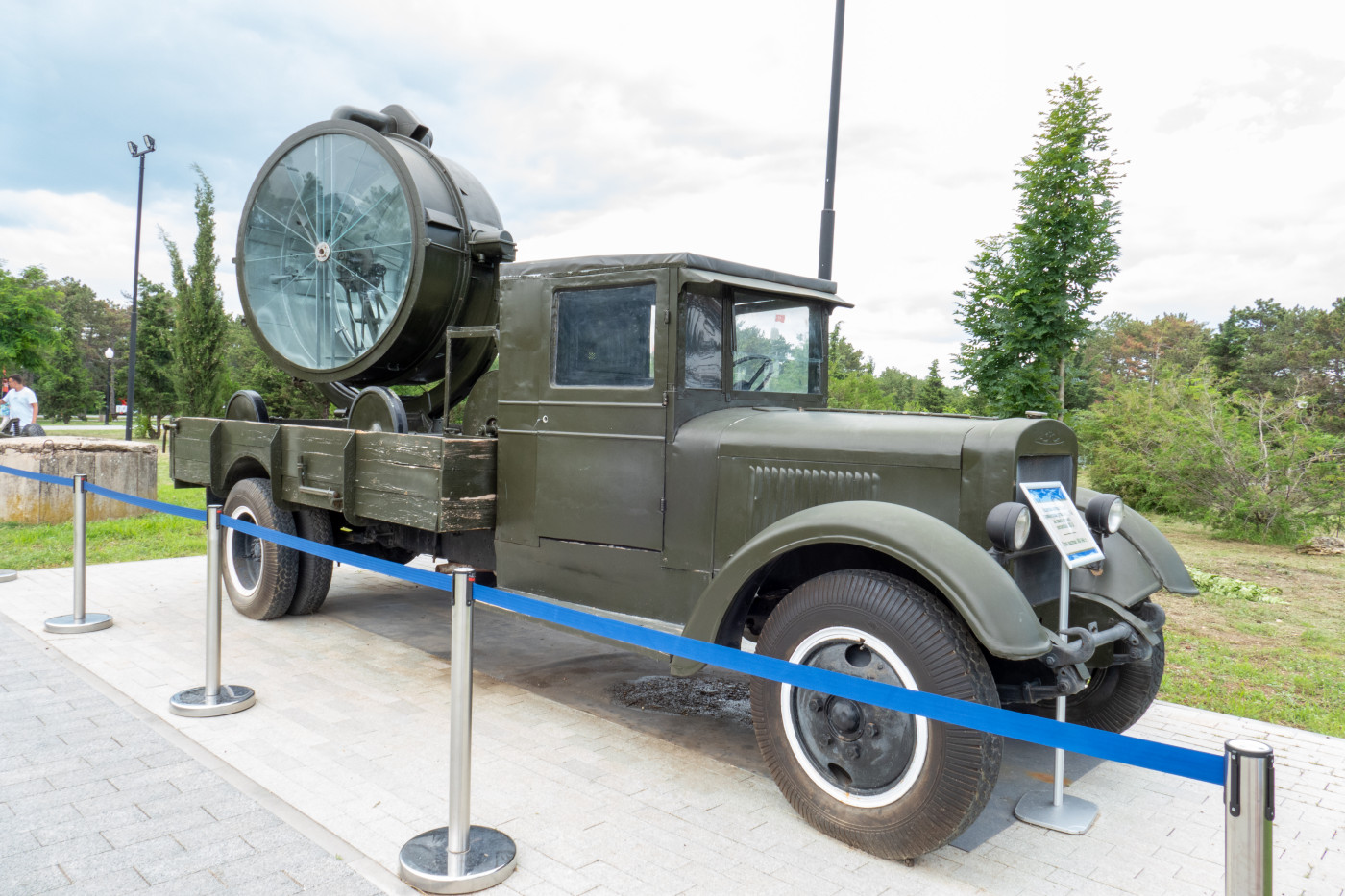 Прожекторная станция З-15-4 на шасси ЗиС-12. г. Севастополь, мемориал на Сапун-горе