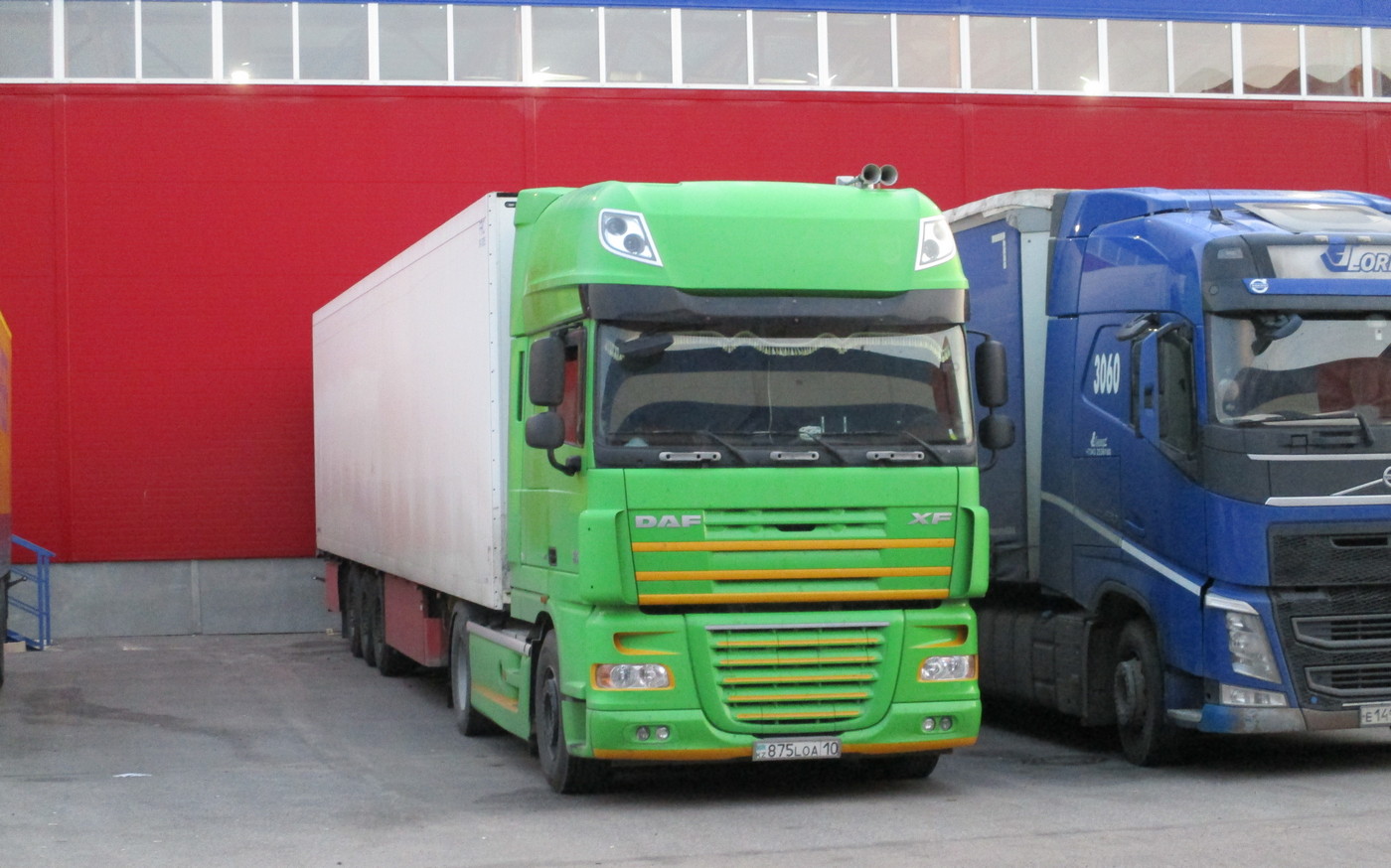Седельный тягач DAF FT XF #875 LOA 10. г. Санкт-Петербург, Якорная ул.