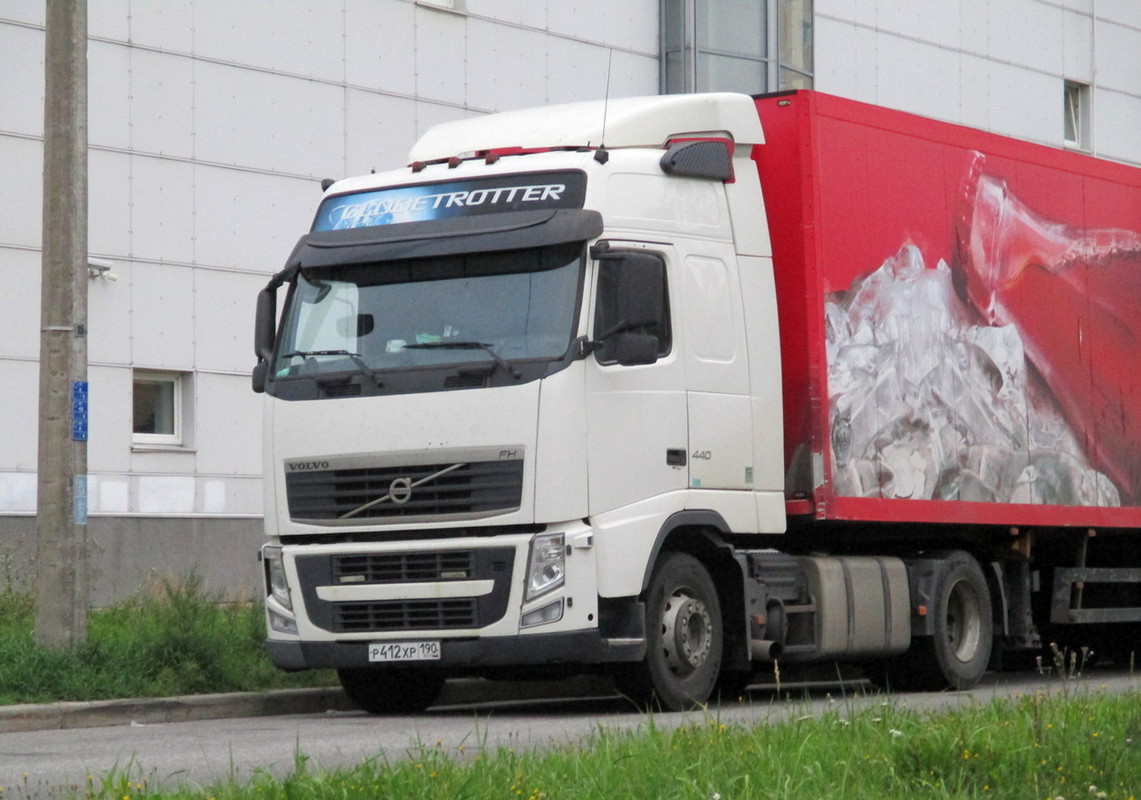Седельный тягач Volvo FH.440 #Р412ХР190. г. Санкт-Петербург, Воркутинская ул.