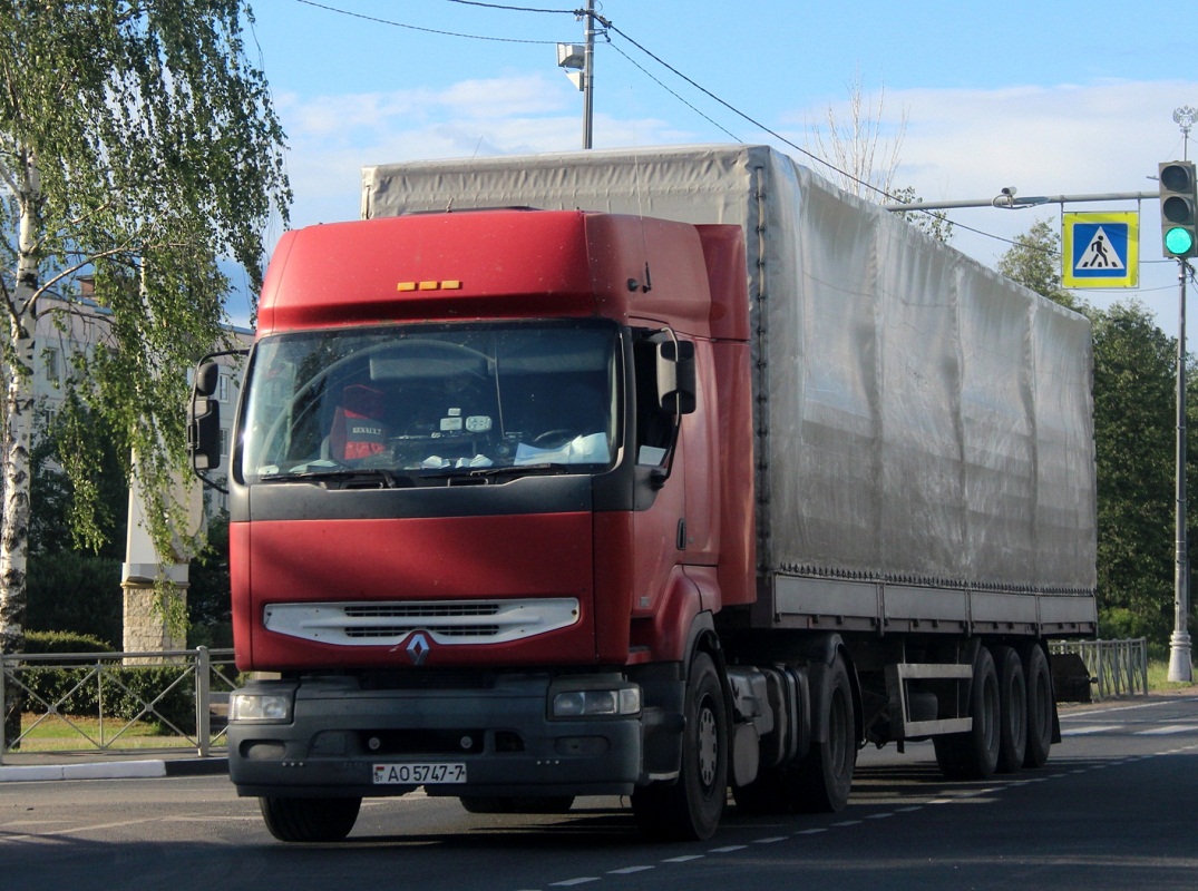 Седельный тягач Renault Premium #AO 5747-7. г. Псков, Ленинградское шоссе