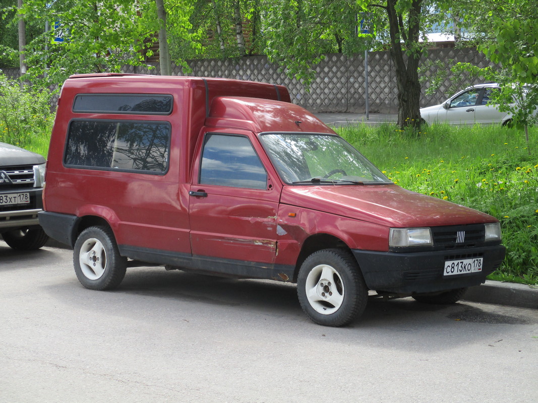 Пикап Fiat Fiorino #С813КО178. г. Санкт-Петербург, улица Кржижановского