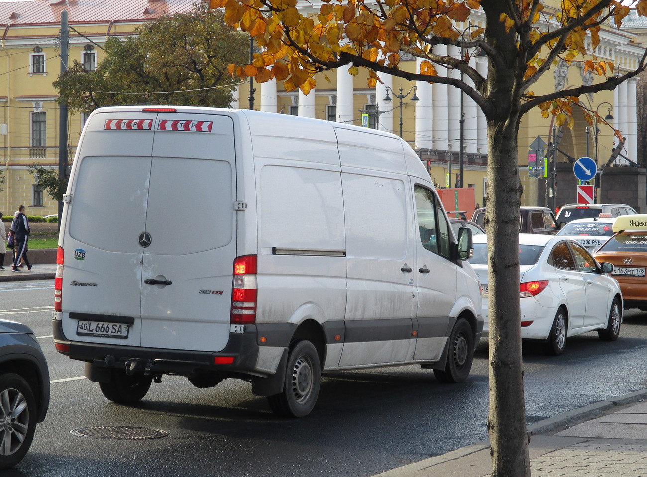 Mersedes-Benz Sprinter 313CDI#40L666SA. Санкт-Петербург,Дворцовая набережная