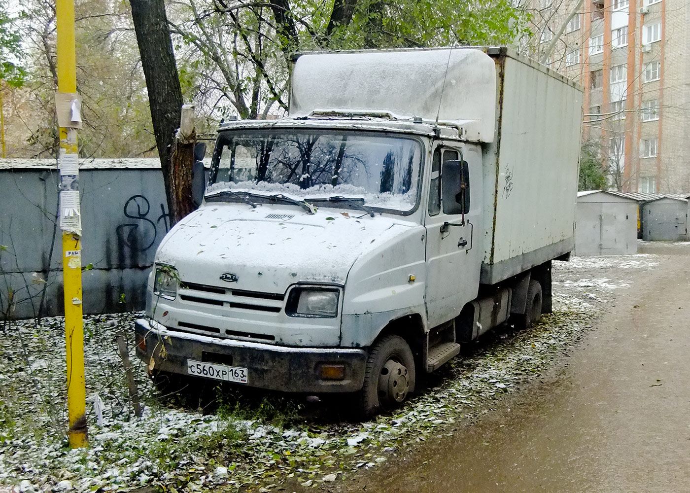 Фургон на шасси ЗиЛ-5301* #С560ХР163. г. Самара, Аэродромная улица